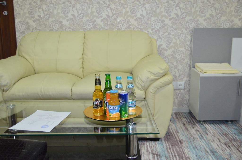 Dream Hotel Chisinau Bagian luar foto