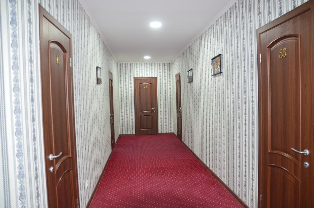 Dream Hotel Chisinau Bagian luar foto