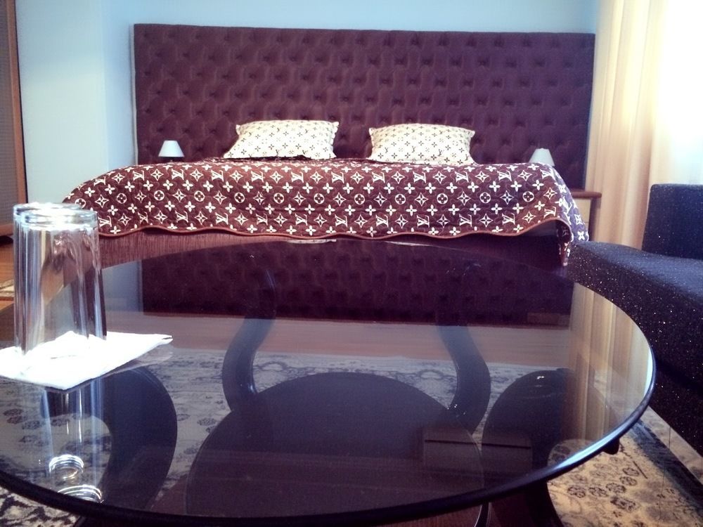 Dream Hotel Chisinau Bagian luar foto